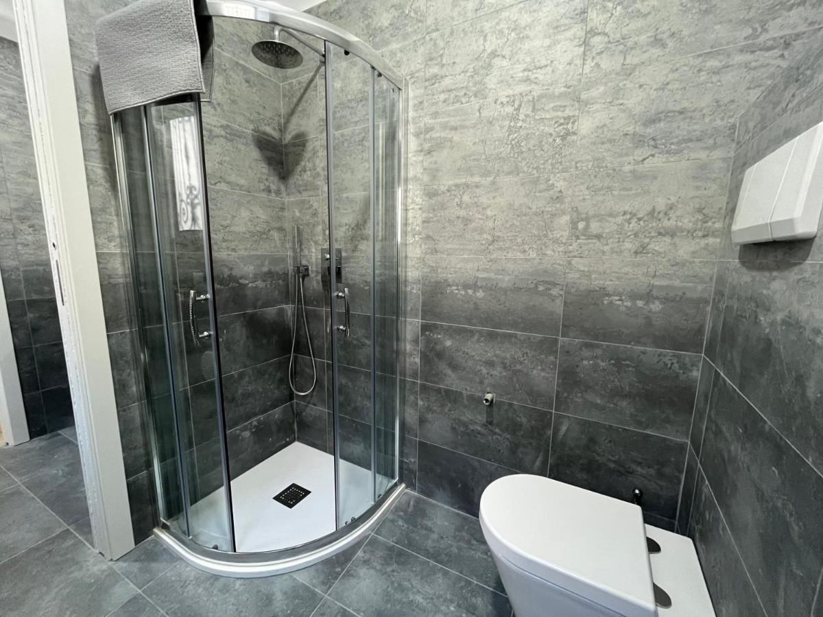 Loft Matteotti - Studio In Centro Busto Arsizio Esterno foto