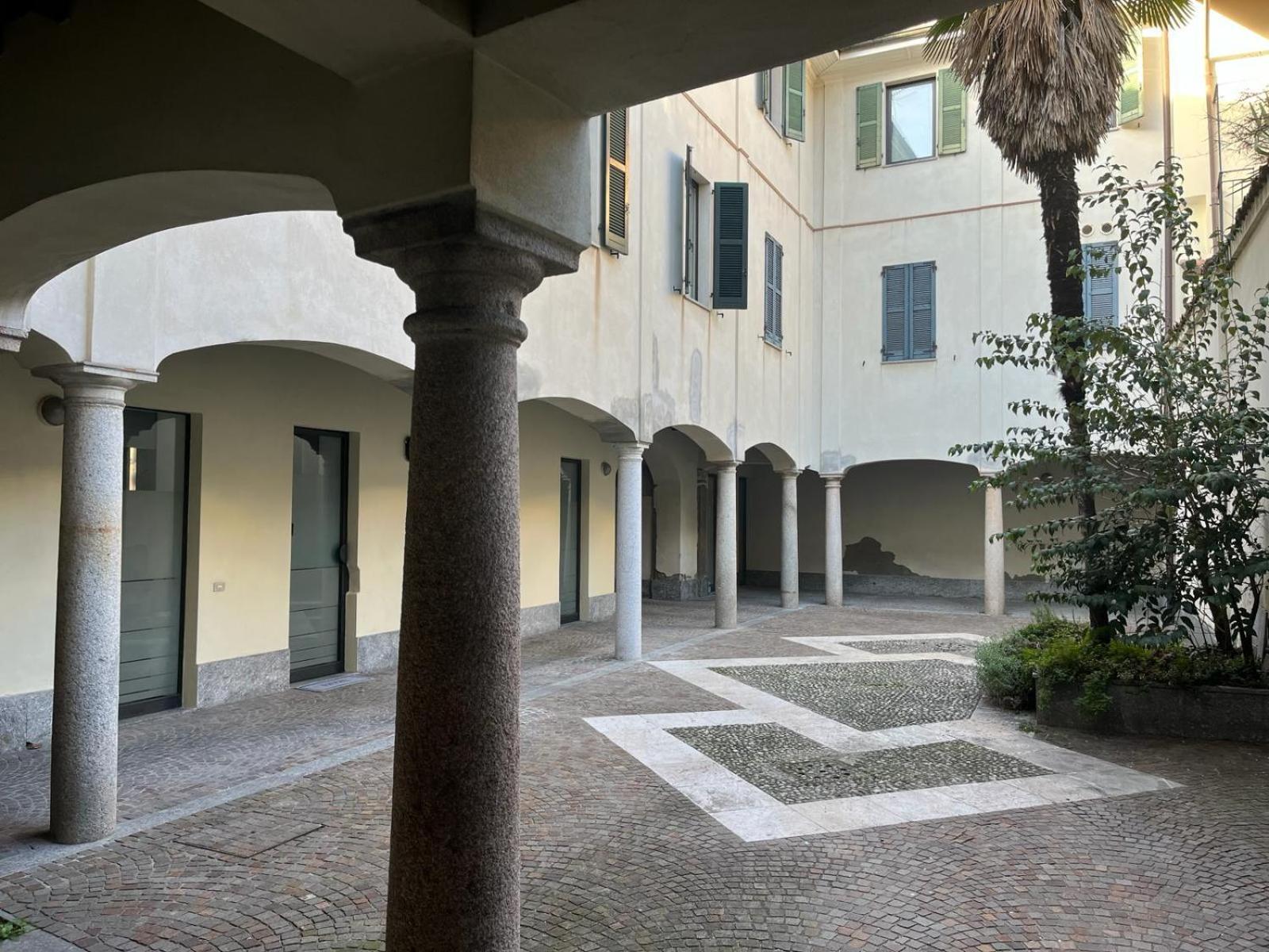 Loft Matteotti - Studio In Centro Busto Arsizio Esterno foto