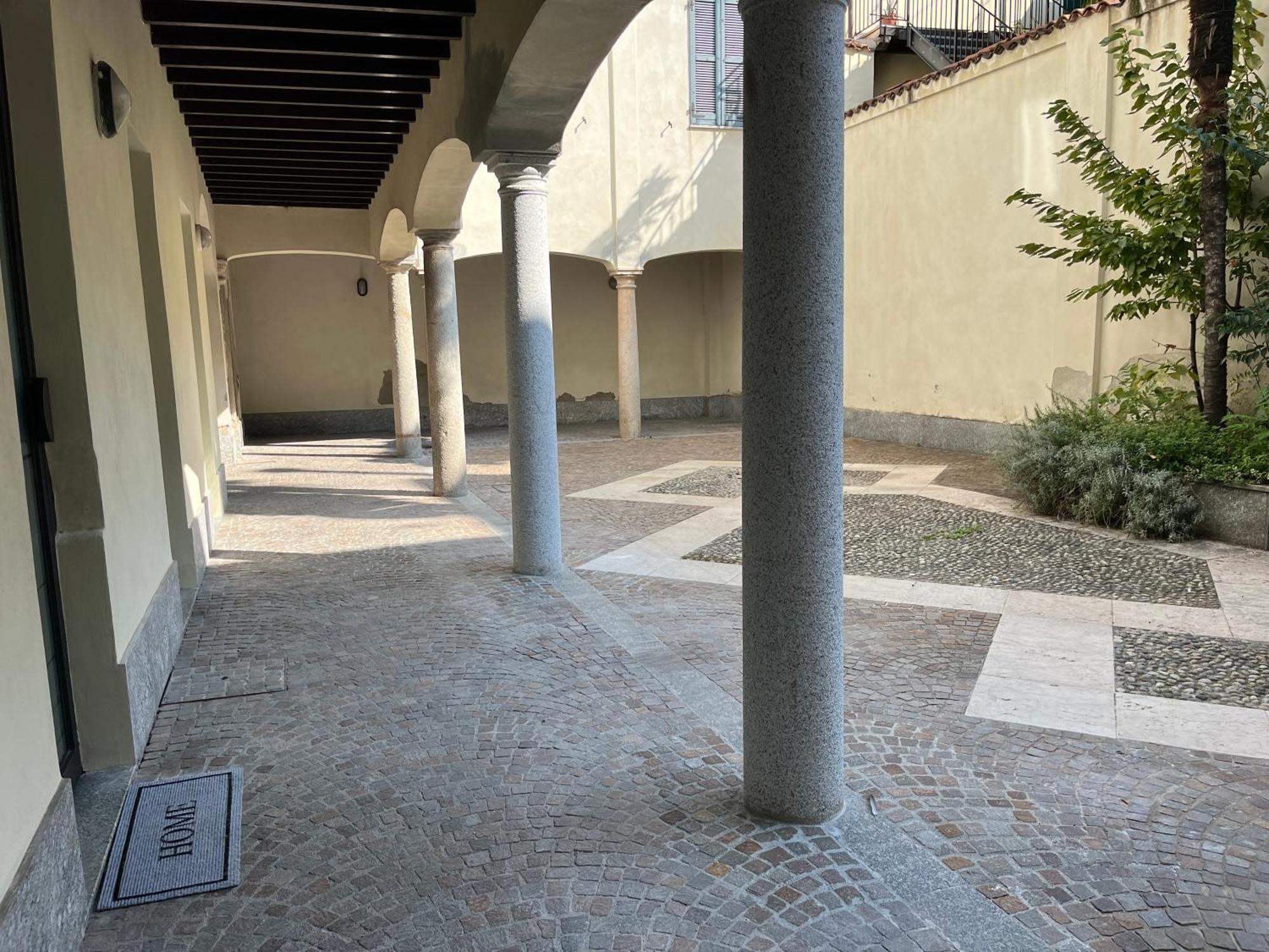 Loft Matteotti - Studio In Centro Busto Arsizio Esterno foto